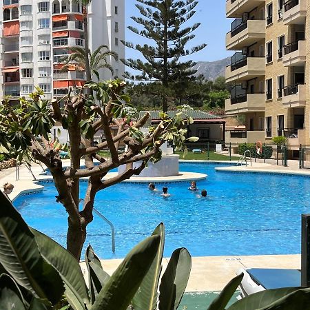 Moderno Apartamento En Primera Linea Paseo Maritimo Fuengirola Exterior photo